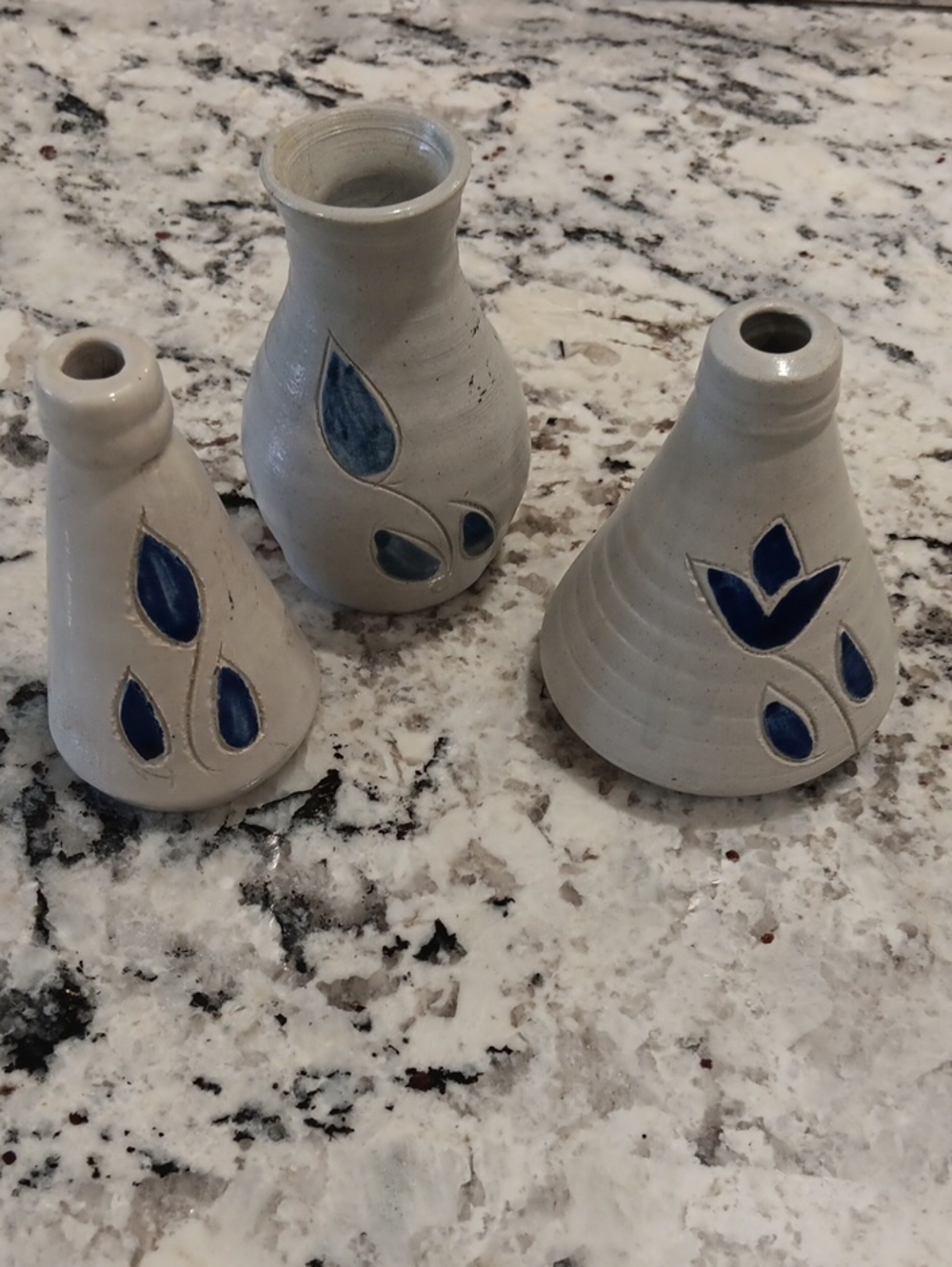 Highly Collectable Handmade Williamsburg Pottery Bud Vases with Blue Leaf Inlay